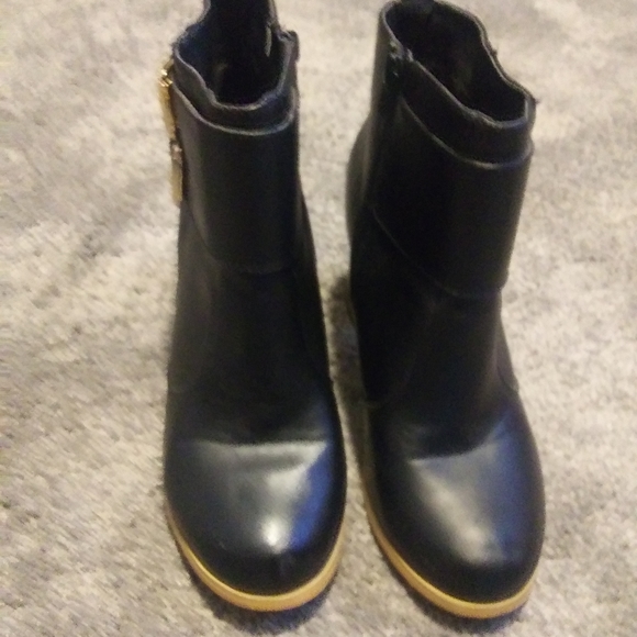 T.G. by K.S.C Booties - Picture 5 of 9